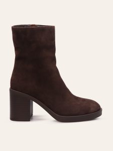 BROWN SUEDE