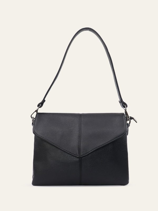CLASSIC FLAP BAG