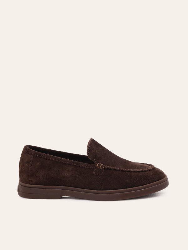CLASSIC SLIP-ON LOAFERS
