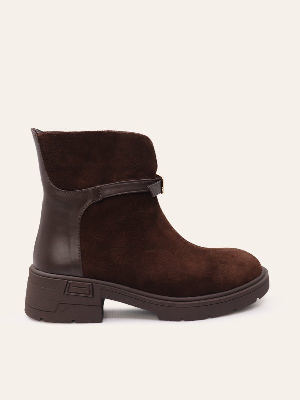 BUCKLE DETAIL ANKLE BOOTS