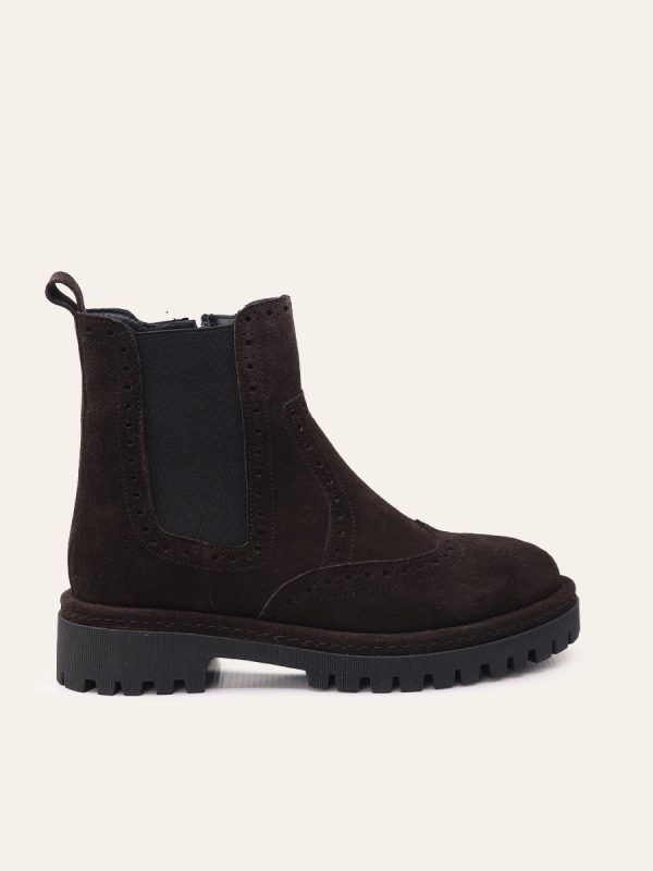 BROGUE CHELSEA BOOTS
