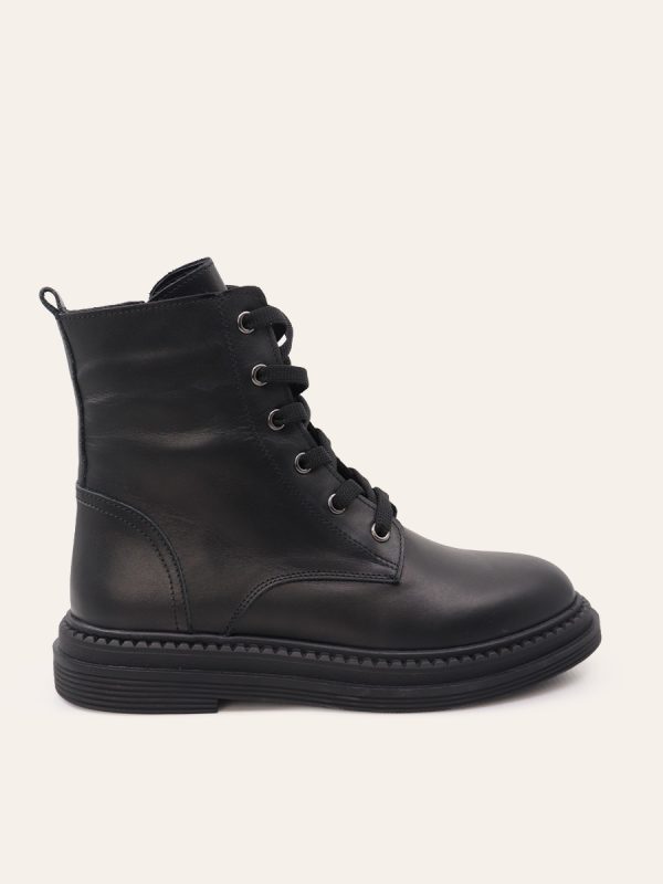 CLASSIC LACE-UP BOOTS — 1