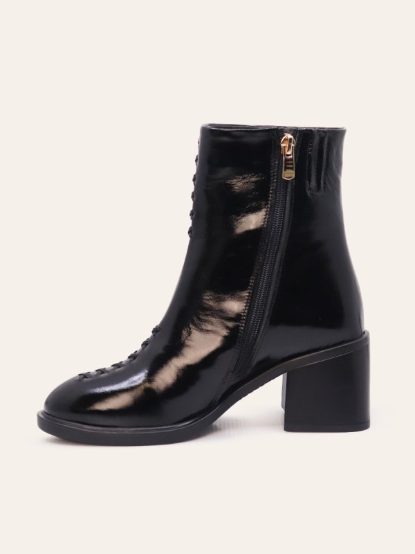 STRUCTURED ANKLE BOOTS — 2