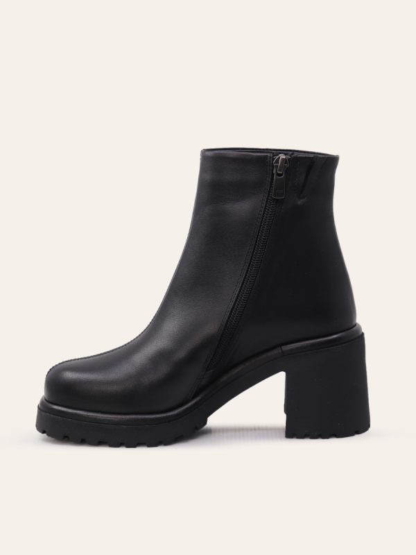 PLATFORM BLOCK HEEL BOOTS — 2