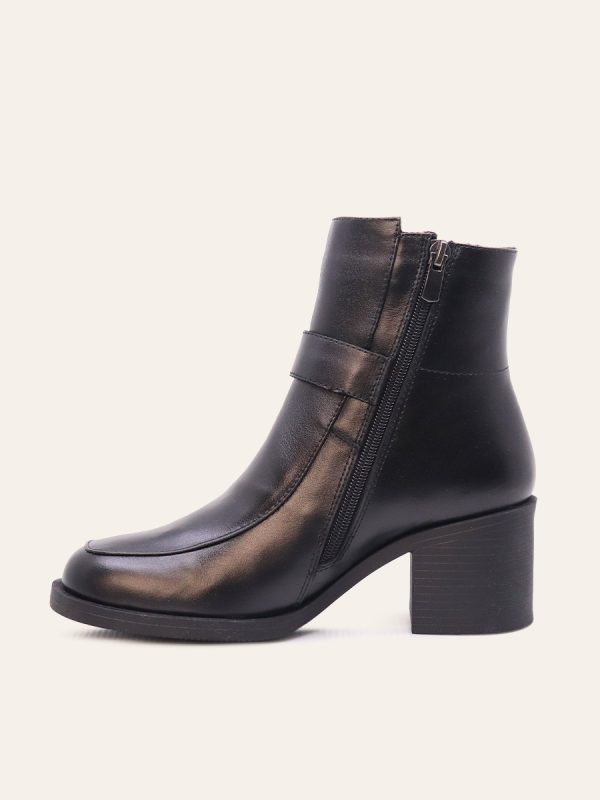 BUCKLE BLOCK HEEL BOOTS — 2