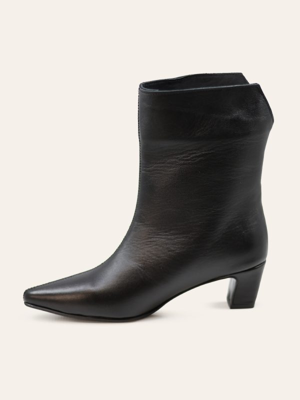 POINTED TOE ANKLE BOOTS — 2