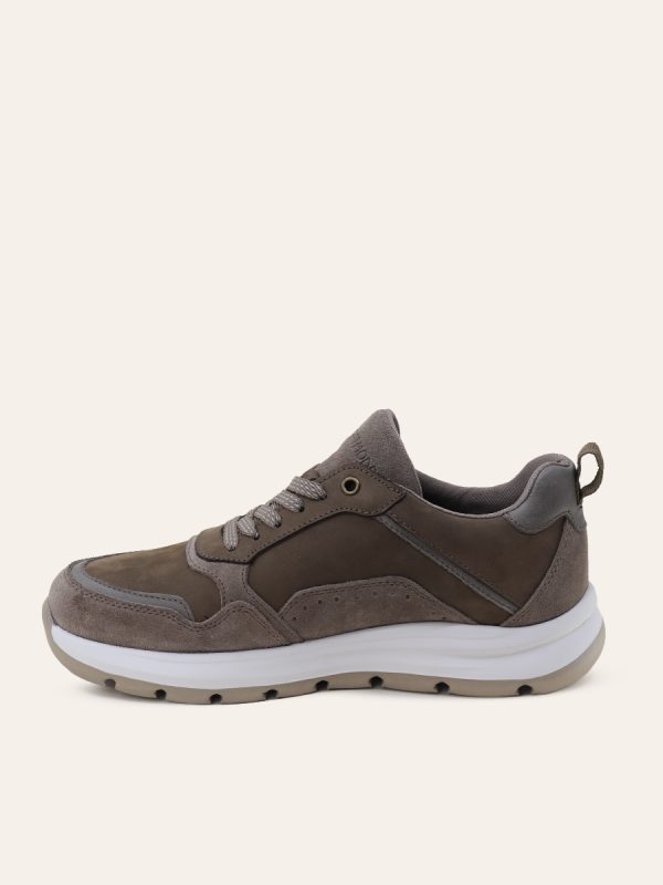 SPORTY PLATFORM SNEAKERS — 2