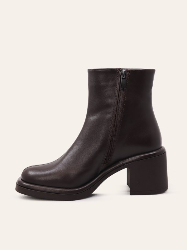 CLASSIC BLOCK HEEL ANKLE BOOTS — 2