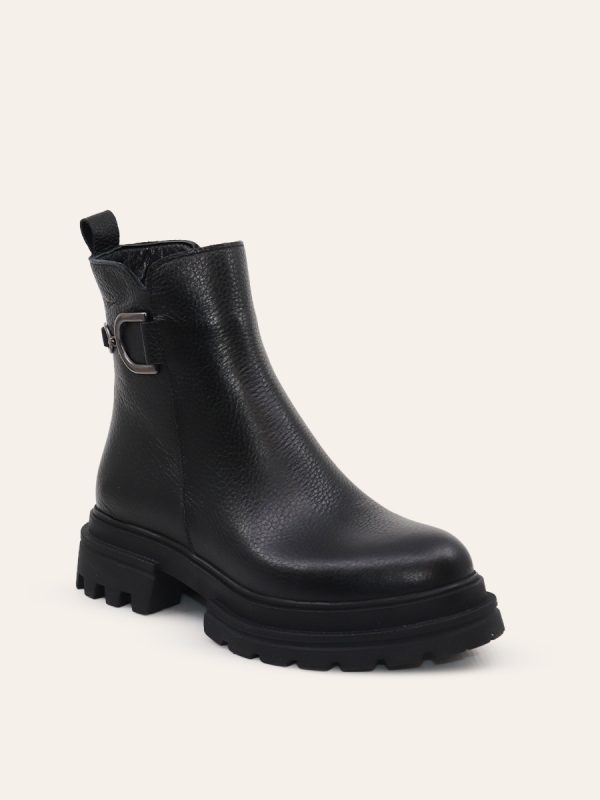 BUCKLE DETAIL ANKLE BOOTS — 3