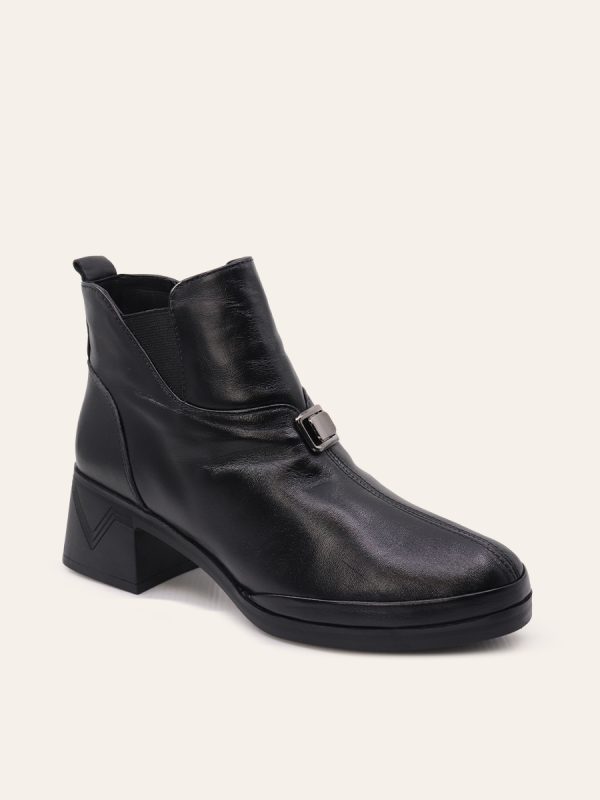 METAL DETAIL ANKLE BOOTS — 3