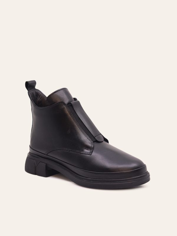 LOW CUT BOOTS — 3