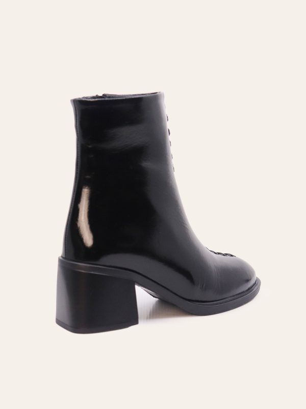 STRUCTURED ANKLE BOOTS — 4