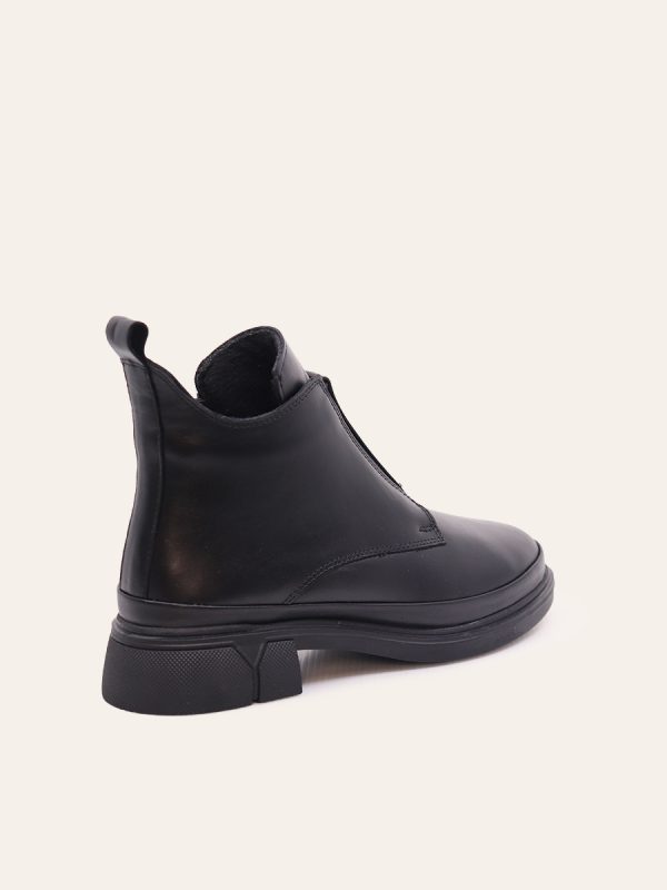 LOW CUT BOOTS — 4
