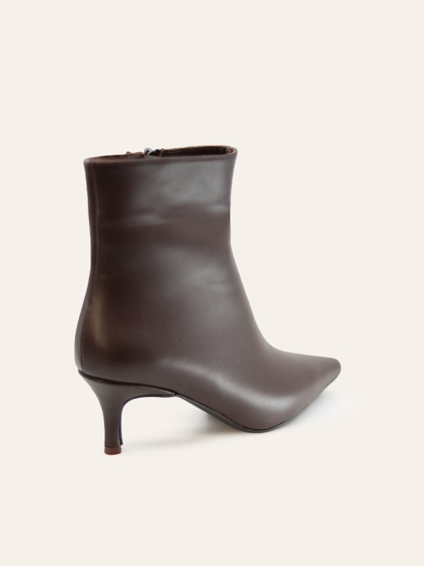 KITTEN HEEL ANKLE BOOTS — 4