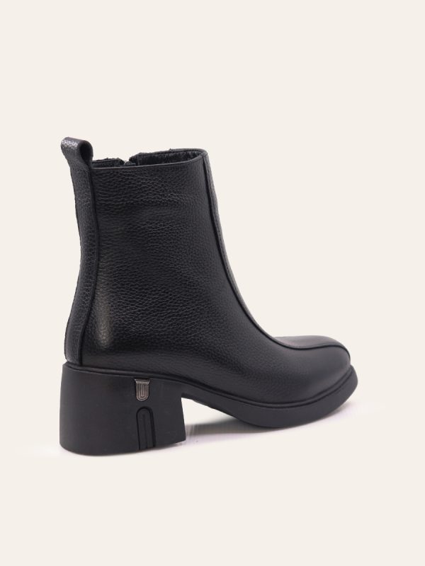 PANEL DETAIL ANKLE BOOTS — 4