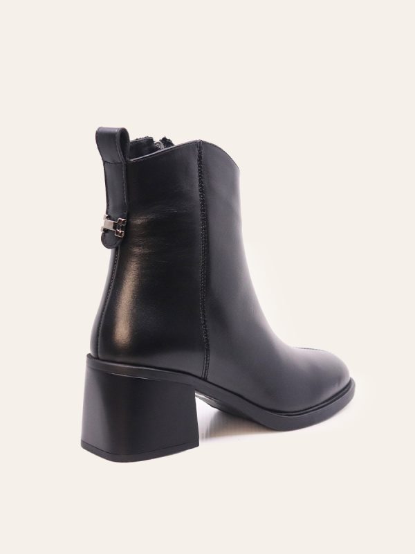 CLASSIC HEEL BOOTS — 4